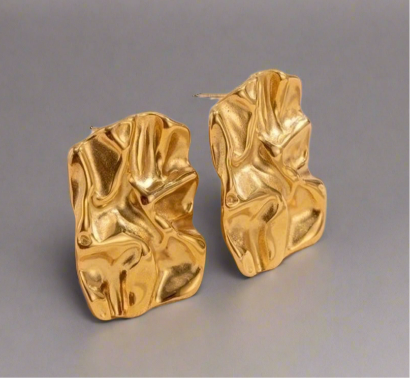 Majesty Earring