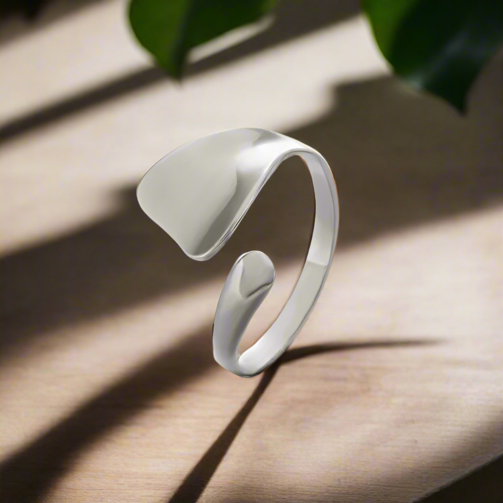 Nyra Ring